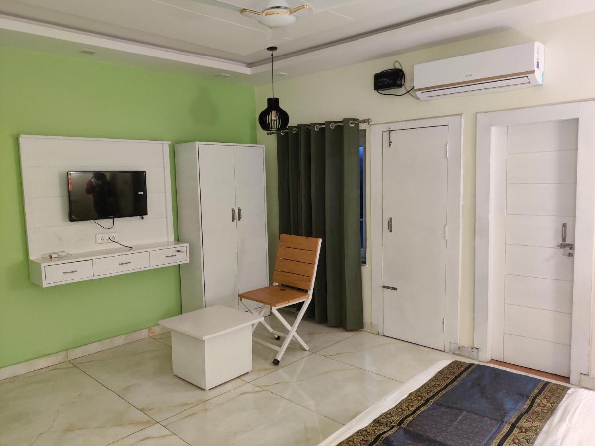 Albergue The Sweven Rishīkesh Exterior foto